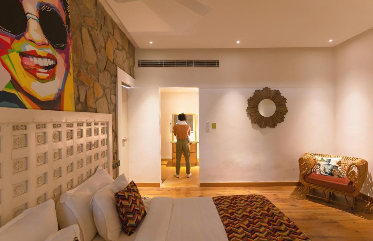 Parijat Private Pool Villa 1, 2 And 3 Bhk 우다이푸르 외부 사진