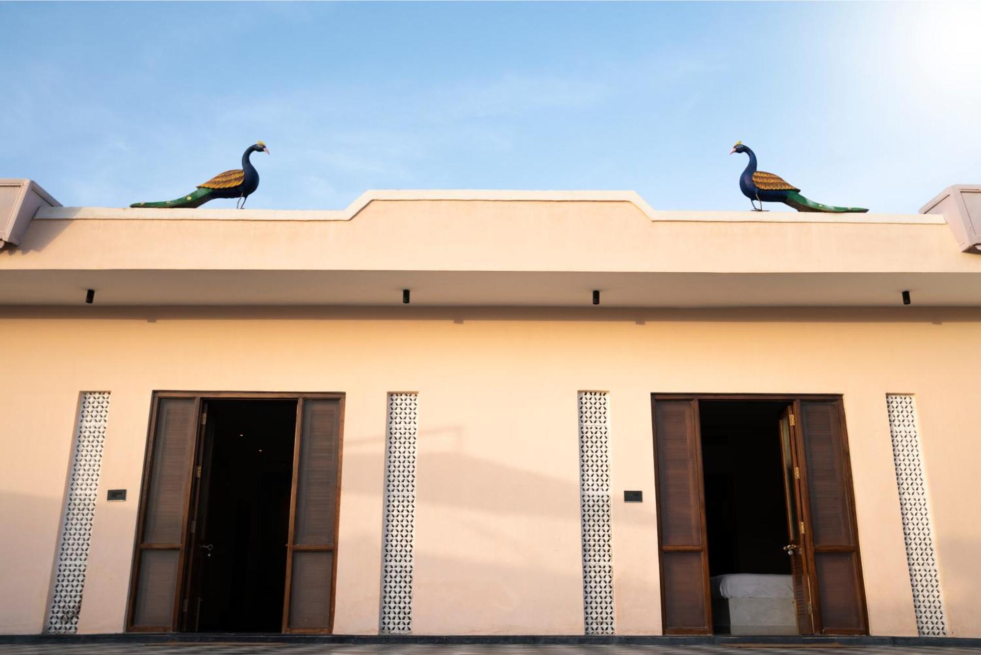 Parijat Private Pool Villa 1, 2 And 3 Bhk 우다이푸르 외부 사진